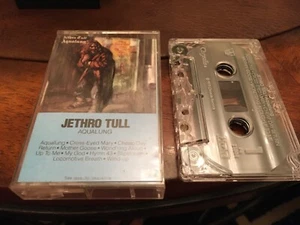 Jethro Tull: Aqualung CASSETTE on CHRYSALIS Label…Classic Rock…TESTED VG+ - Picture 1 of 2