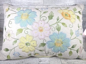 Celerie Kemble Embroidered PILLOW Floral Spring Flowers LUMBAR  20 x 12 Linen - Picture 1 of 9