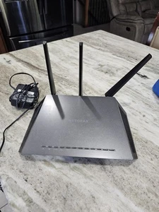 NETGEAR Nighthawk AC1750 Modem Router Black - Picture 1 of 3