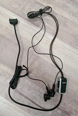 Vintage Nokia HS-23 In Ear Stereo Headset Hands-Free Silver Black  - Image 1 of 4