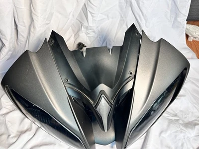 Farol dianteiro completo e suporte de carenagem original fabricante de equipamento original Yamaha YZF R6 2008-2016 - Imagem 1 de 4