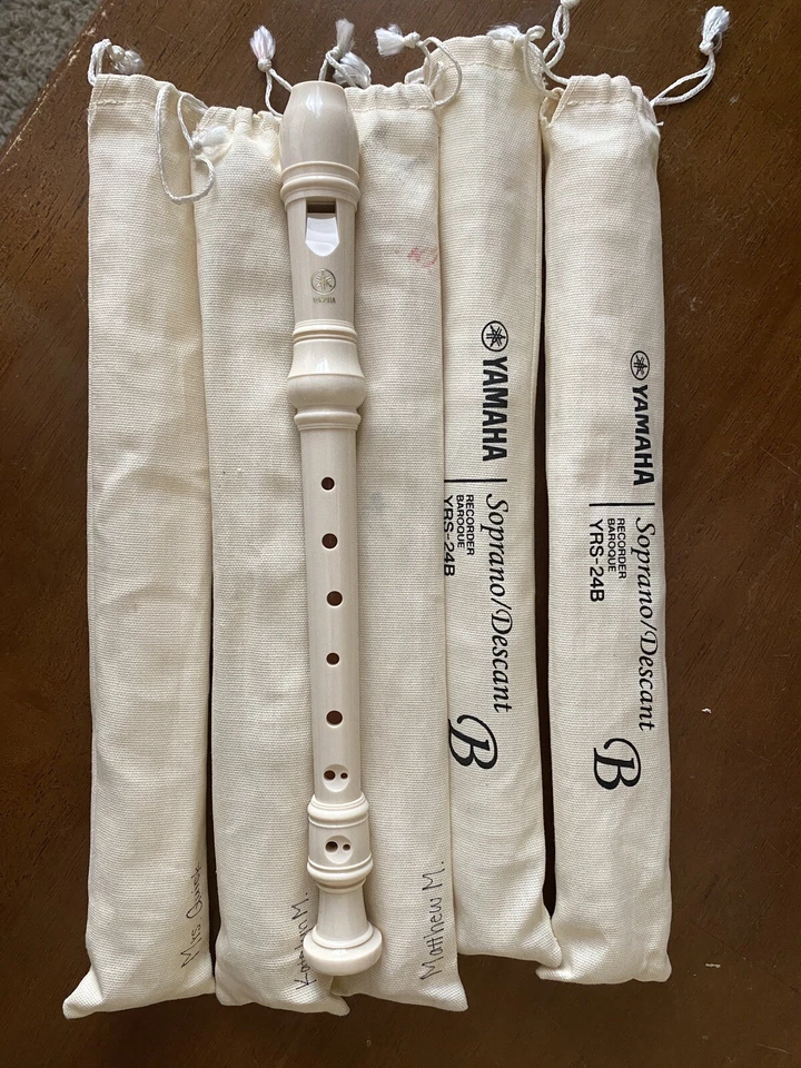 Yamaha Plastic Soprano Recorder Baroque Fingering YRS24B - Image 1 of 1