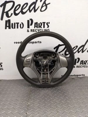 Volante Nissan Altima 2013-2016 con interruptor de crucero OEM 1145677 Foto 1 de 4