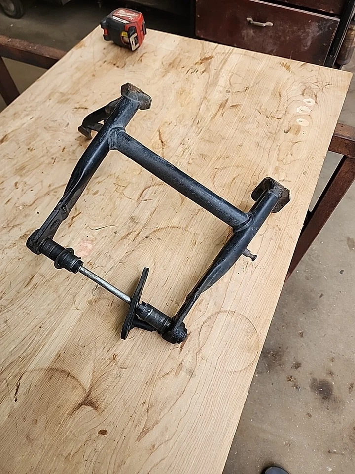 2003 BMW R1150rt Center Stand - Image 1 of 4