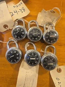 Vintage Master Lock Set Of (6) Combination Locks All Have Combinations - Picture 1 of 8