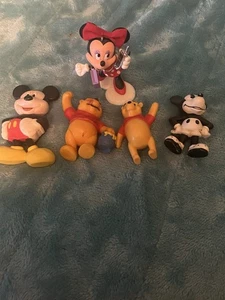 Winnie Puuh Figuren Konvolut und Mickey 5 Figuren - Bild 1 von 2