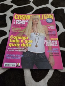 Paris Hilton Cosmopolitan Magazine February 2007 (Italy) - Picture 1 of 1