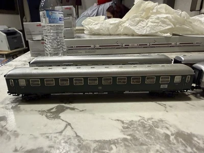 Juego de 4 vagones de pasajeros Marklin Hi Foto 1 de 4