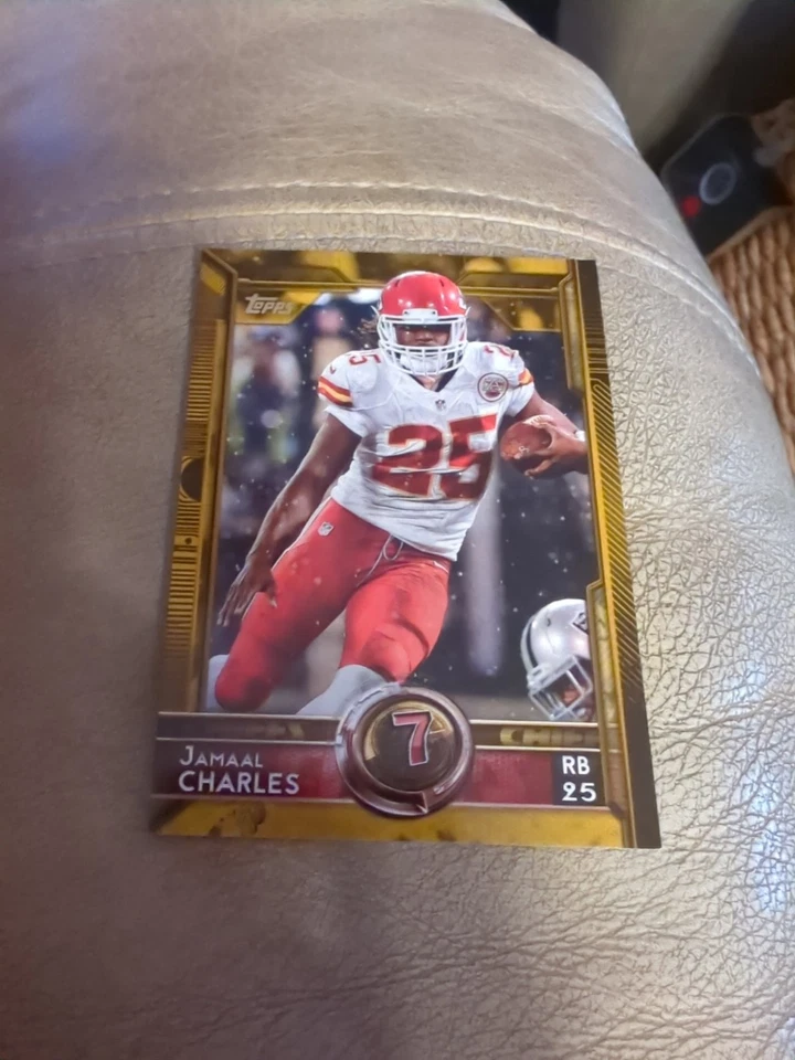 Jamaal Charles 2015 Topps GOLD #350 Football Card NFL Chiefs /2015 KC RB Insert - Image 1 of 3