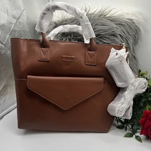 JuJue Be with Witney Carson Smart Bag/Diaper Bag - Picture 1 of 17