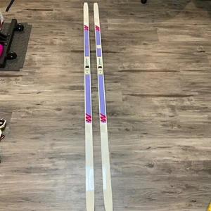 Vintage Para mujeres Barbie Skiis Rossingol 208c - Imagen 1 de 8
