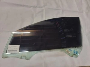HOLDEN COMMODORE LEFT FRONT DOOR WINDOW VF, 05/13-12/17 13 14 15 16 17 - Picture 1 of 4