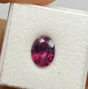 Facettierter SAPHIR *Winza, Tansania* (0.93cts) Faceted Sapphire - Picture 1 of 3