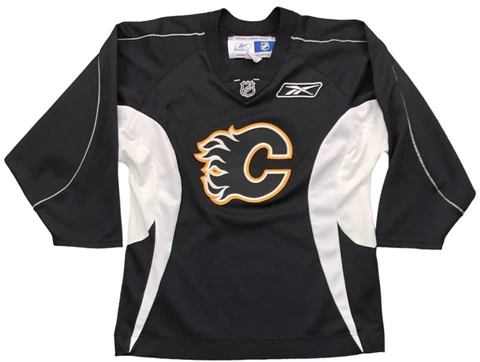 Reebok Calgary Flames NHL Hockey Jersey Adult M Official Licensed Black White Cover