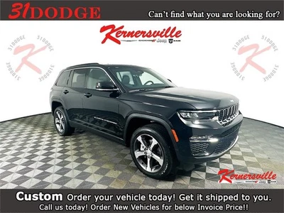 2025 Jeep Grand Cherokee Limited 4WD 4dr SUV Leather Heated Seats Sunroof Nav - Image 1 of 4