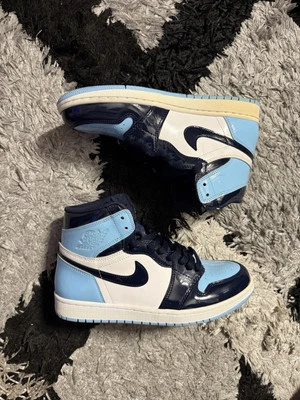 Talla 9W/7.5 Para hombres - Air Jordan 1 Retro OG Azul Alto Chill Patente Azul Foto 1 de 4