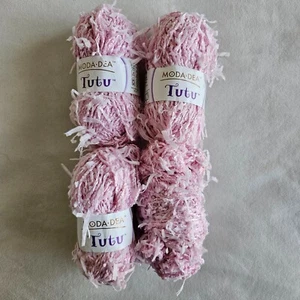 Moda Dea Tutu Yarn Petal Pink Set of 4 Skeins 1.76 ounces 85m 92 yards Each NEW - Picture 1 of 11