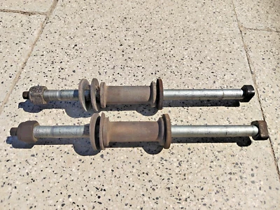 Alfa Romeo 147, 156, GT - rear shock lower bolt kit for one side - used - Image 1 of 4