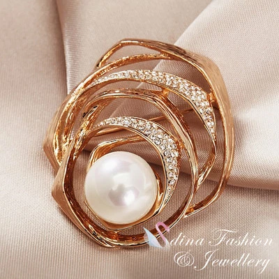 18K Rose Gold Plated Made With Swarovski  Pearl Luxury Crossover Brooch Foto 1 de 4