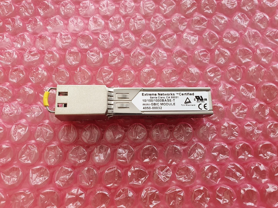 Extreme Networks 1000Base-T Ethernet SFP Module Transceiver 10065 4050-00032 - Image 1 of 1