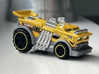 HOT WHEELS VHTF 2015 CITY SERIES BACKDRAFTER NEW MODEL - Image 1 of 4