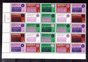 AUSTRALIA 1971 Christmas panel cream paper MUH - Picture 1 of 2