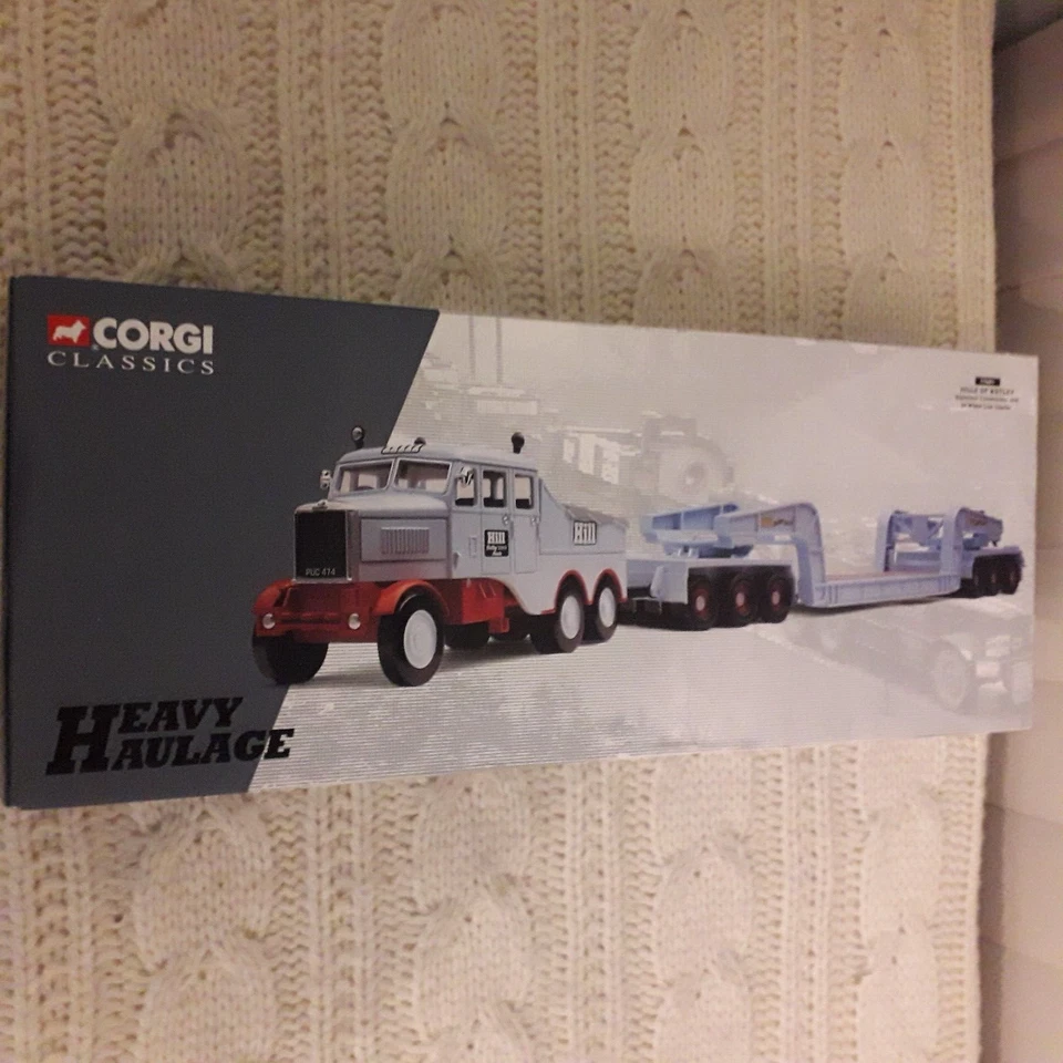 Corgi Hills of Botley Scammell Constructor & 24 Wheel Low Loader 17601