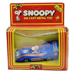 Snoopy Vintage 1975 Formula 1 Blue Race Car 7 giocattolo metallo pressofuso in scatola originale - Foto 1 di 24