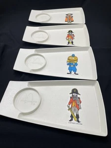4 Stück McDonalds Serviertablett Getränkehalter Teller Captain Crook Hamburger Big Mac - Bild 1 von 8