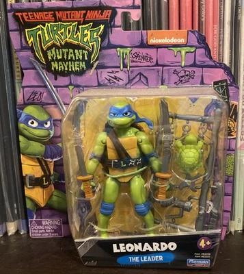 Figura de acción Teenage Mutant Ninja Turtles: Mutant Mayhem Leonardo 4,5" Foto 1 de 2