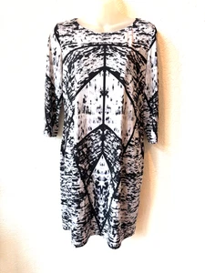 MSK Shift Vestito Donna Nero Bianco Grafica Elasticizzato Manica Media Girocollo Piccolo - Foto 1 di 15