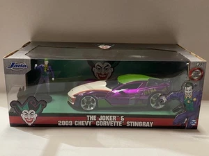 1:24 The Joker & Chevy Coirvette Stingray 2009 JADA auto + figura Diecast - Foto 1 di 3