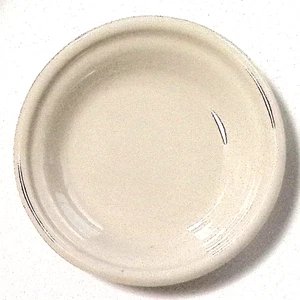 Longaberger Keramik Collector's Club Elfenbein Mini Kuchenplatte 3 1/8" Durchmesser USA - Bild 1 von 2