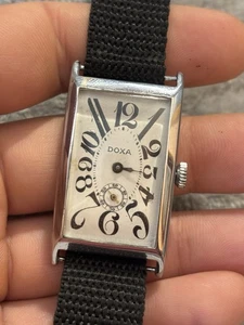 Antico orologio da polso Art Deco Doxa serbatoio curvo quadrante esploso raro insolito - Foto 1 di 15