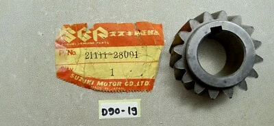 Suzuki TS100 DS100 DS125 RV125 TC125 TS125 Gear Primary Drive 21111-28001 - Image 1 of 4