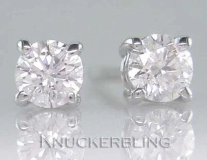 Aretes solitarios de diamantes talla brillante de 0,30 quilates color F en oro blanco de 18 quilates - Imagen 1 de 1
