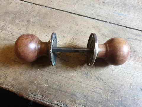 One pair of old/vintage wood door handles With 2 Brass backplates (Thick Door) Cover