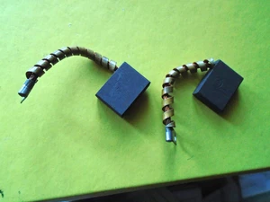 LUCAS C45 DYNAMO BRUSH SET. Riley 2 1/2litre 1948/57 Jaguar 2 1/2 3 1/2 & XK120. - Picture 1 of 1
