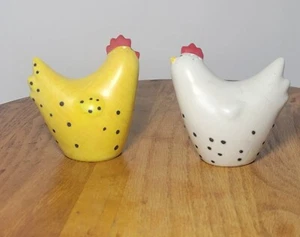 Paar gelb und weiß Huhn Keramik Salz und Pfefferstreuer - Bild 1 von 7