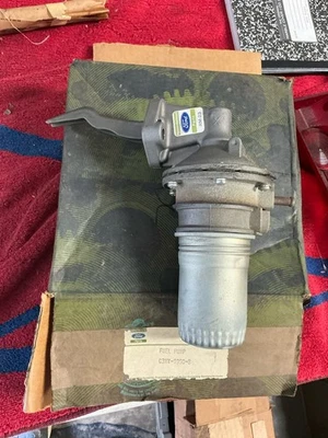 Remanufactured 1963-64 Mercury FE 352/390 Fuel Pump C3MY-9350-B - Image 1 of 4