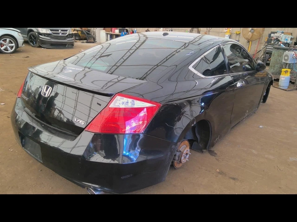 AC Condenser Fits 10-15 CROSSTOUR 6820157 Foto 1 de 4