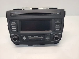 2014-15 Kia Sorento Radio Receiver AM-FM-CD-MP3-Satellite W/O Nav 961701UAA1VA - Picture 1 of 12