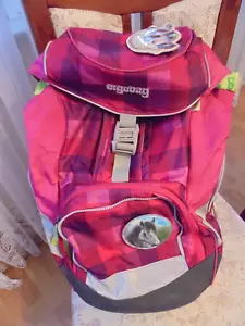 Ergobag Cubo Schulranzen Pink Pferde neuwertig - Bild 1 von 4