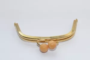 Schöner Taschenrahmen / Taschenbügel, 115 x 50 mm, Hell-Gold, 80er Jahre - Bild 1 von 6