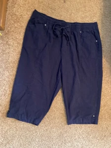 Croft & Barrow - Women's Stretch Capris - Navy - Elastic Waist - 1X - EC - Picture 1 of 1