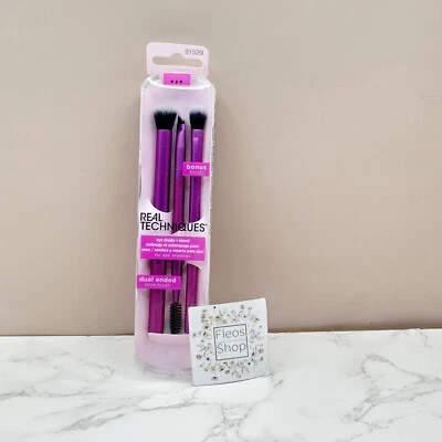 Real Techniques Eye Shade & Blend Makeup Brush Trio Set - Sealed & Authentic - Image 1 of 4