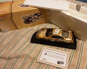 Kasey Kahne Autographed 1:24 2004 #9 Dodge Refresh Gold 1 of 300 NASCAR - Picture 1 of 11