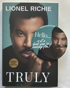SIGNED Truly by Lionel Richie FIRST EDITION/FIRST PRINTING New & Unread + BUTTON - Imagen 1 de 5