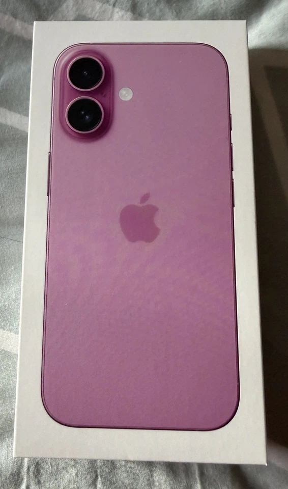 Apple iPhone 16 128GB Mobile Phone in Pink  UNLOCKED - Image 1 of 3