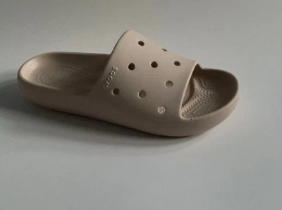 Sandalias Crocs color tostado clásicas deslizables V2 para hombre talla 9 Foto 1 de 3